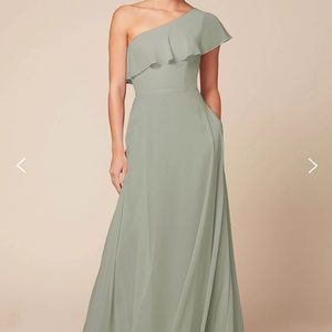 Dear Cleo Hannah Bridesmaid Dress in Ivy Crepe